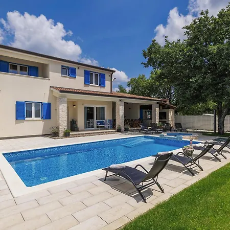 Tatil Evi Augusta Tomisici