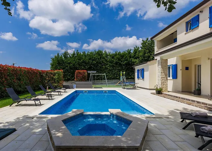 Vikendica Augusta Tomisici